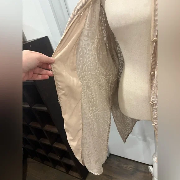 VTG BOB MACKIE WEARABLE ART LARGE BEIGE SILVER PAISLEY BURNOUT VELOUR TUNIC RARE - Picture 11 of 14